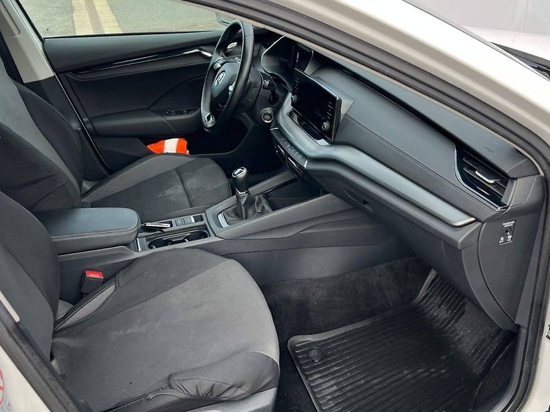 Škoda Octavia (2022) Ambition 2.0 TDI - fotka 13 z 20