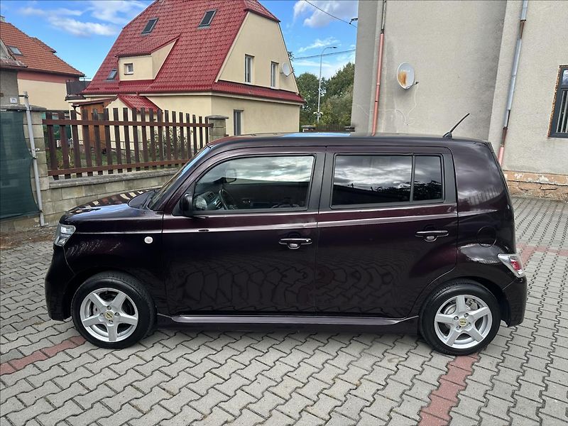Daihatsu Materia 1,5 KLIMA LPG - fotka 8 z 18