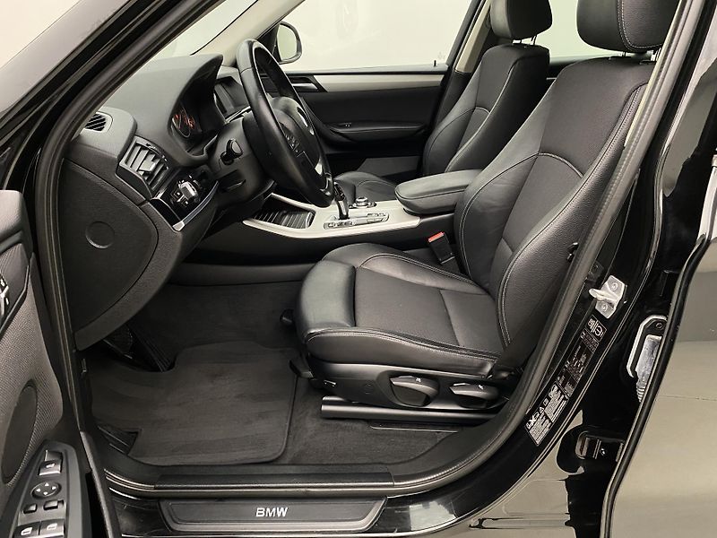 BMW X3 XDRIVE 20d AUT  - fotka 3 z 56
