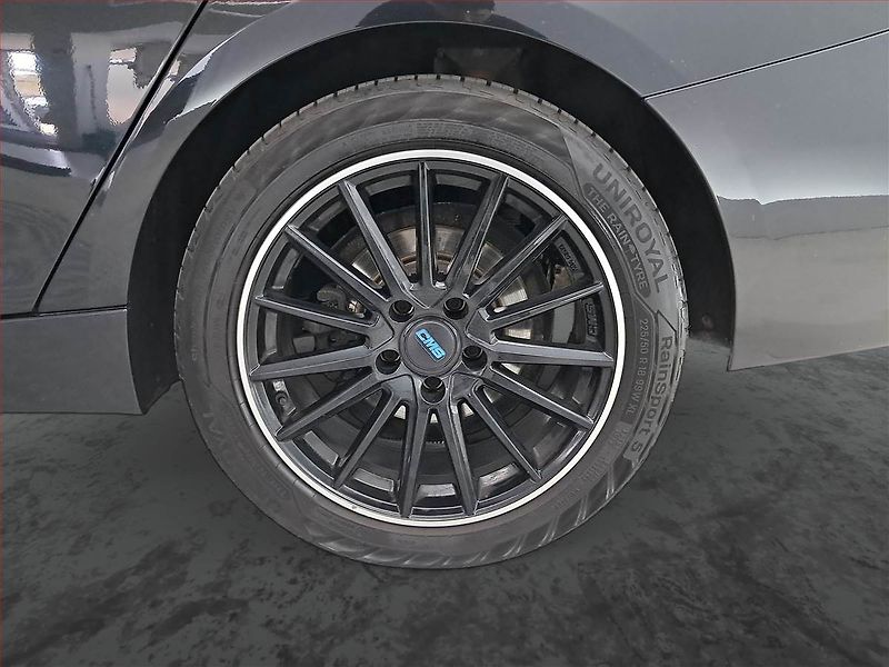 BMW Řada 3 (2013) Luxury Line 325d GT, Automat - fotka 15 z 21