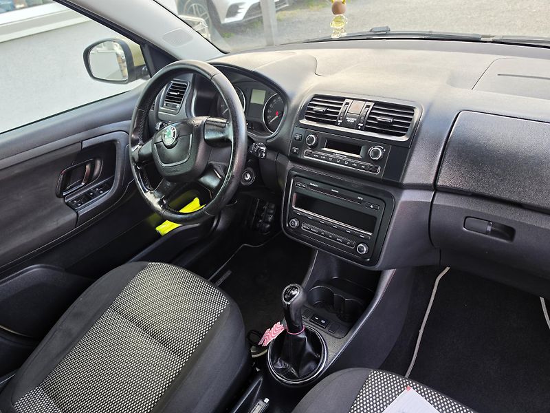Škoda Fabia 1.2 TSI Scout  - fotka 24 z 25