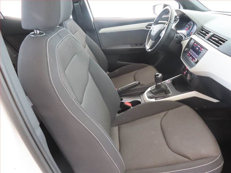 Seat Arona (2020) Xperience 1.0 TSI, ČR,1.maj - fotka 9 z 15