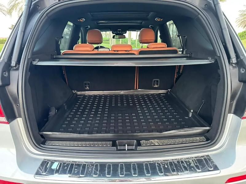 Mercedes-Benz GLE (2017) Silné SUV 4Matic s V6 - fotka 13 z 19