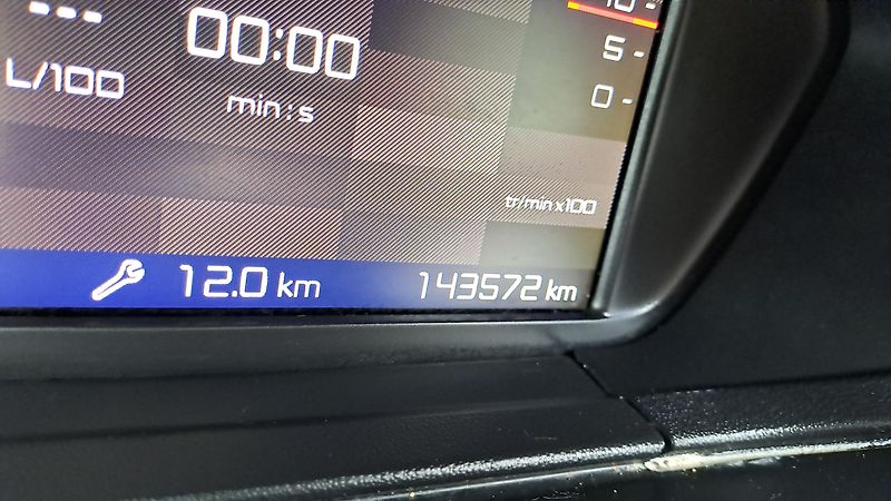 Citroën Grand C4 SpaceTourer 1.5 BlueHDi 130 S&S 7 míst - fotka 20 z 24