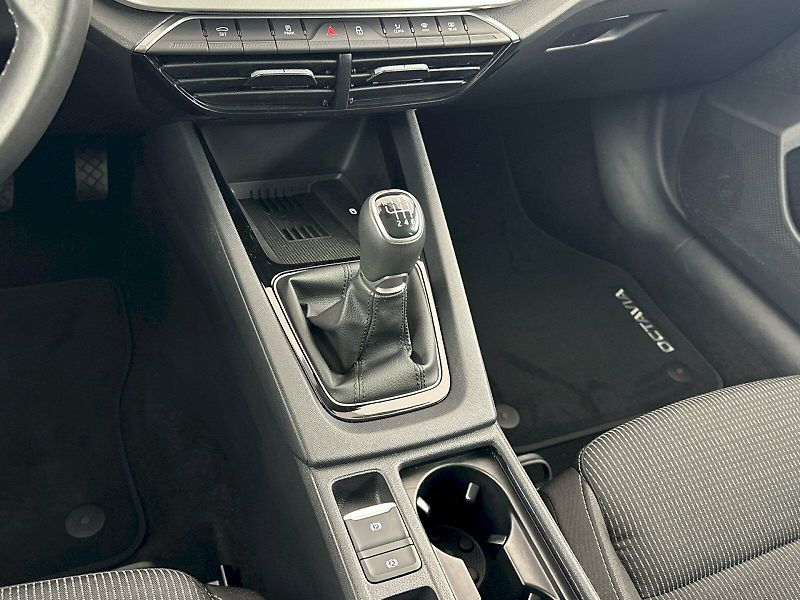 Škoda Octavia (2025) 2.0TDI 85kW Selection - fotka 19 z 29