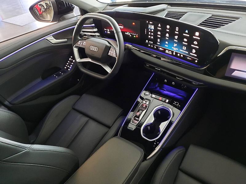 Audi A6 (2025) Avant 3.0 TFSI quattro (270kW/ - fotka 12 z 25