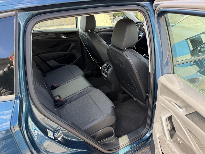 Volkswagen Tiguan 1,5 eTSi 110kW automat  LIFE - fotka 20 z 21