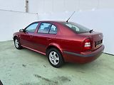 Škoda Octavia 2.0i, 85kW Automat, Klima - náhled 3