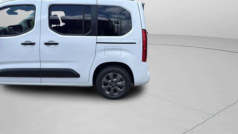 Opel Combo (2026) L1H1 Editon Plus 1.2 TURBO (81 - fotka 22 z 24