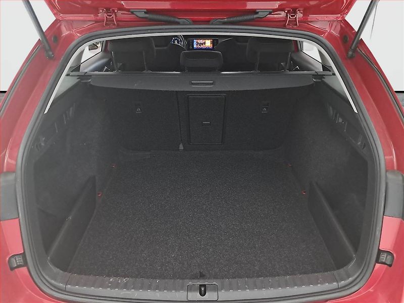 Škoda Octavia (2023) 1.5 TSI - fotka 13 z 14