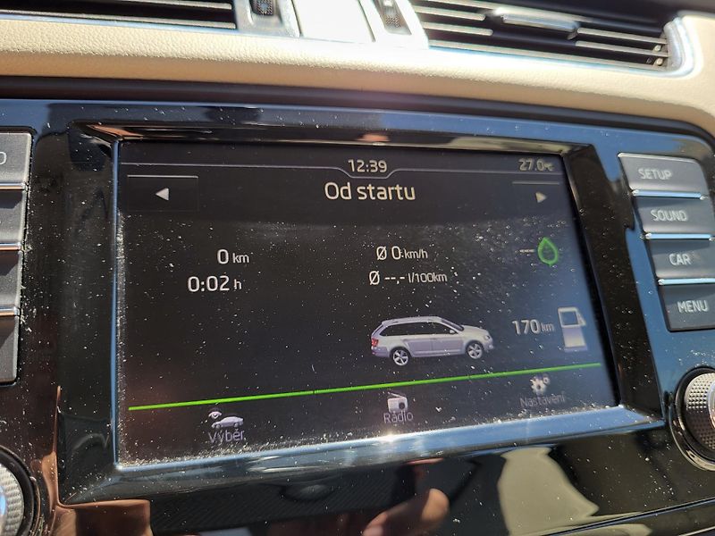 Škoda Octavia III combi 1.6 TDi 81kW STYLE - fotka 17 z 42