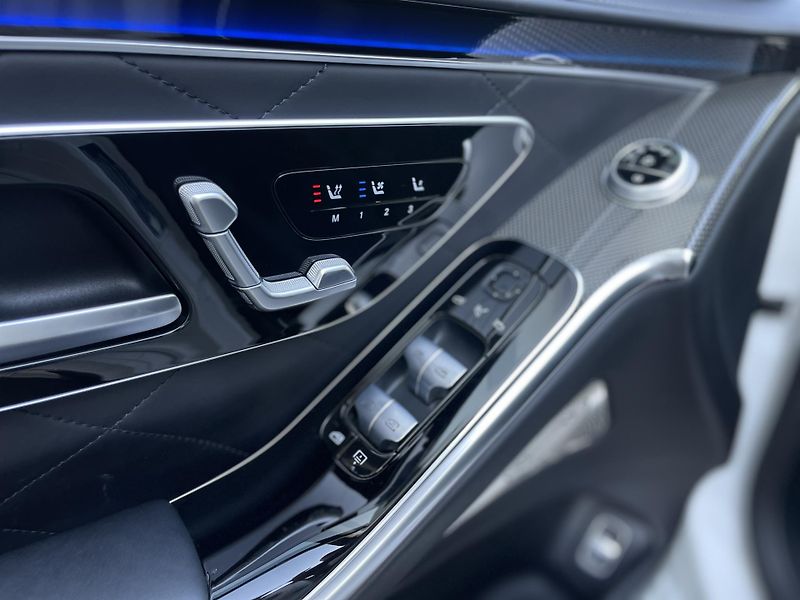 Mercedes-Benz Třídy S (2024) 580 L 4Matic AMG - fotka 20 z 34