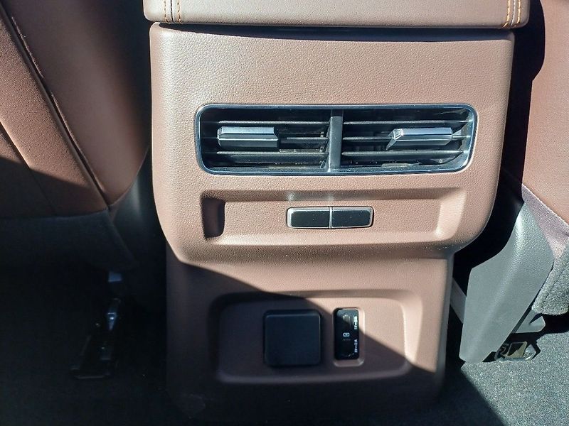 Foton Tunland G7 2.0 Diesel Mild Hybrid 4x4 Lux - fotka 18 z 22