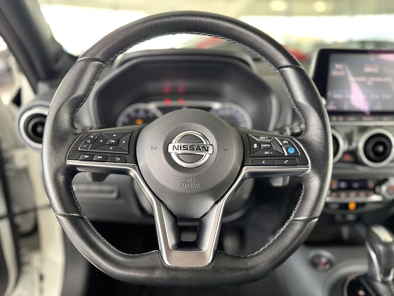 Nissan Juke 1,0DIG-T 117*AUT*TEKNA*Tažné - fotka 9 z 38