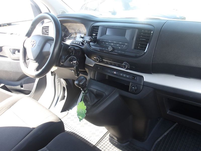 Toyota ProAce 2,0D-4D L2 ČR! I.MAJ! ZÁRUKA! - fotka 13 z 35