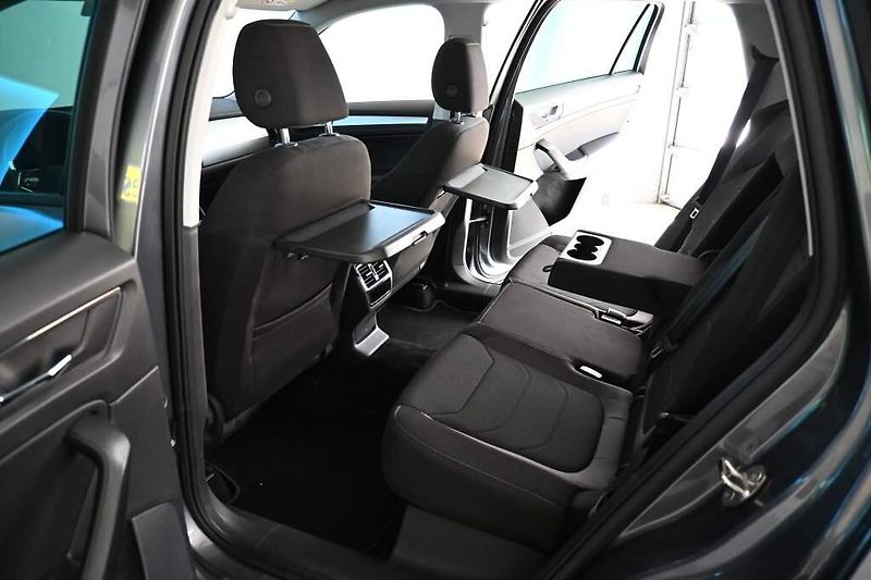 Škoda Kodiaq (2023) 2.0 LED DSG ACC VIRTUAL Tažné - fotka 9 z 35