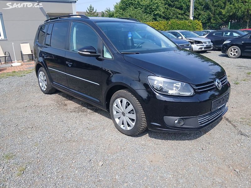 Volkswagen Touran (2012) 1.4 TSI, 7 míst - fotka 5 z 34
