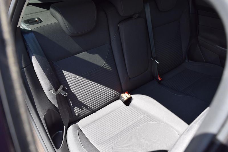 Ford Focus (2018) 2.0TDCI 110kw TITANIUM TAŽ KAM - fotka 39 z 44