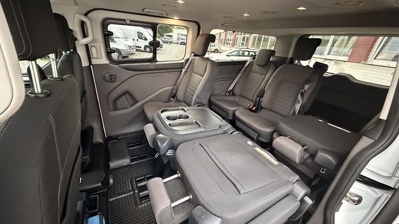 Ford Tourneo Custom (2020) TITANIUM L2 2.0 96kW, odpočet, - fotka 14 z 38