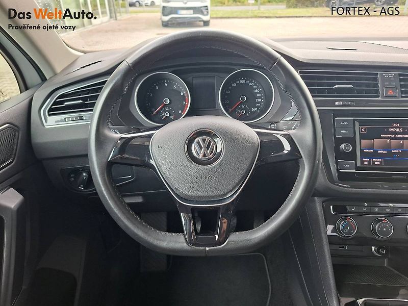 Volkswagen Tiguan (2018) 1.4 TSI,92kW,Tažné,Servis.kníž - fotka 5 z 26
