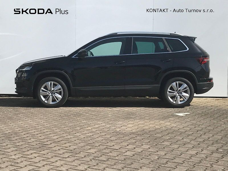 Škoda Karoq (2025) TOP SELECTION 1,5 TSI DSG - fotka 3 z 27