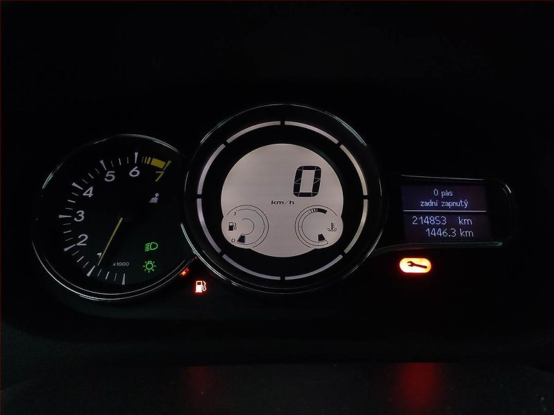 Renault Mégane (2016) 1.2 TCe, Tempomat - fotka 11 z 17