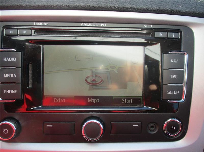 Škoda Octavia 1,4 TSi, Navi,aut.klima,servis - fotka 20 z 45