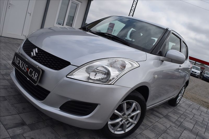Suzuki Swift 1,2 i 69KW 4X4 ALU KLIMA - fotka 1 z 46