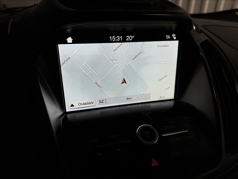 Ford Kuga 1.5EB 129kW AWD VIGNALE 2XALU - fotka 25 z 45