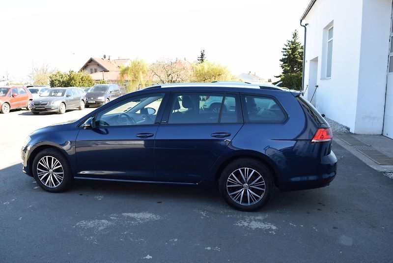 Volkswagen Golf Variant (2016) 1.4TSI 110kw CLBMT ALLSTAR - fotka 12 z 47