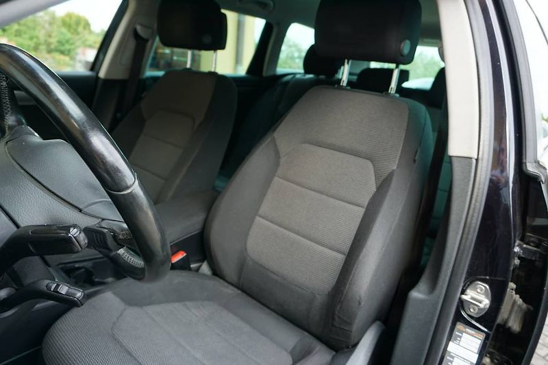 Volkswagen Passat (2014) 2,0 Comfort   TOP CENA - fotka 32 z 34