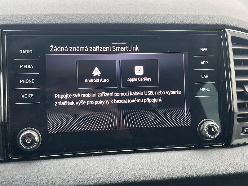 Škoda Karoq (2025) Selection 1.5TSi 110kW 6°manuá - fotka 24 z 30