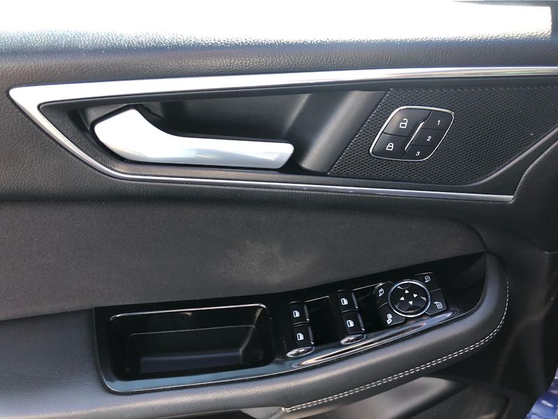 Ford S-MAX 2.0 TDC-i - fotka 15 z 28