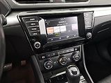 Škoda Superb (2016) 2.0 TDI, Automat, Navi - náhled 12