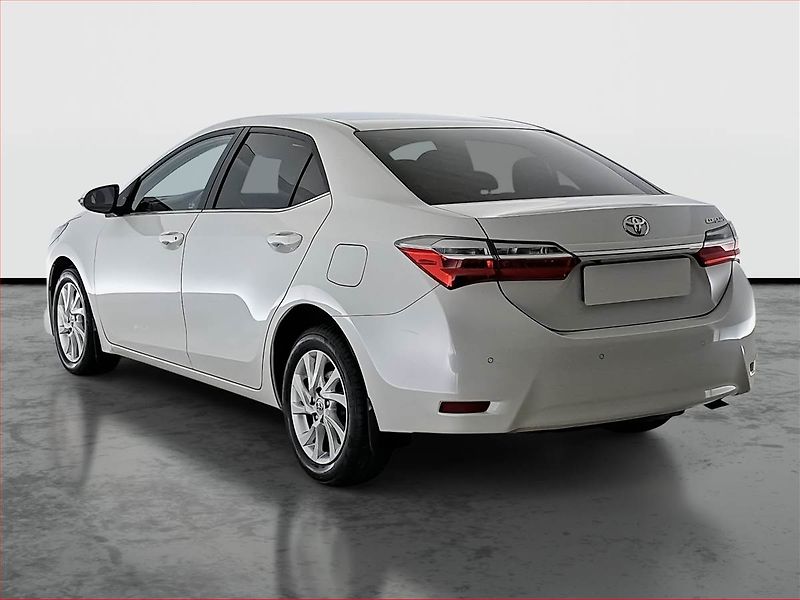 Toyota Corolla (2018) 1.6 Valvematic, Automat - fotka 4 z 17