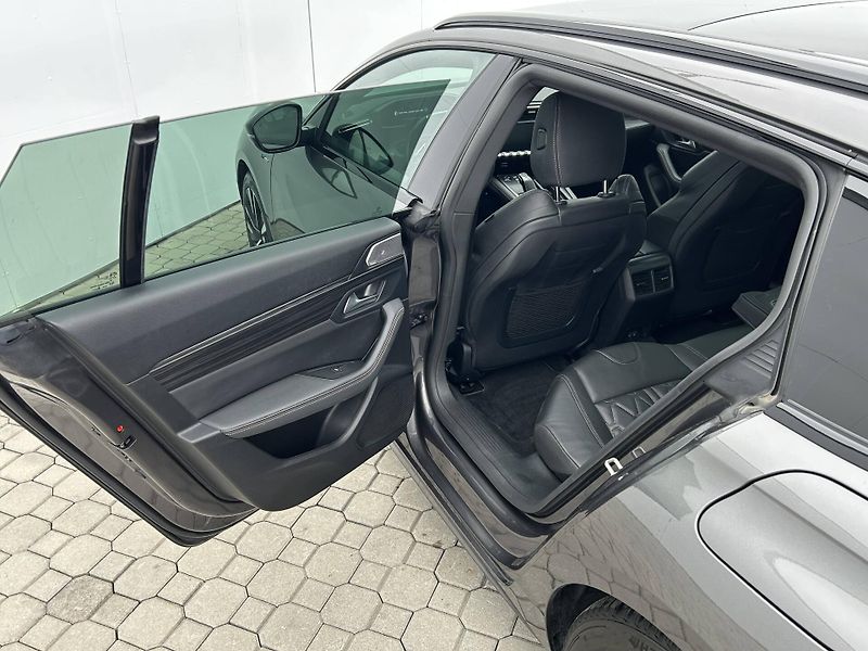 Peugeot 508 GT PACK HYBRID 225 e-EAT8 1.6 - fotka 8 z 27