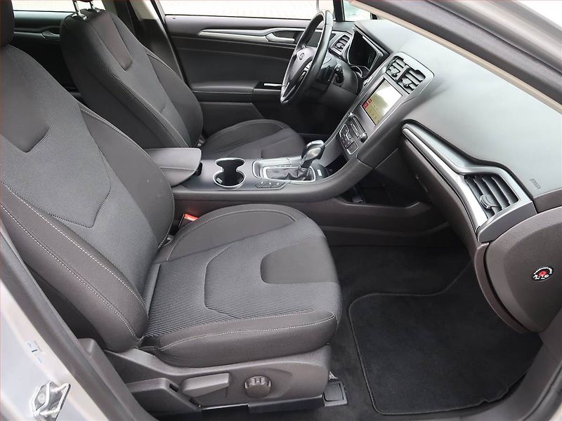 Ford Mondeo (2018) Edition 2.0 TDCI, Automat - fotka 9 z 18