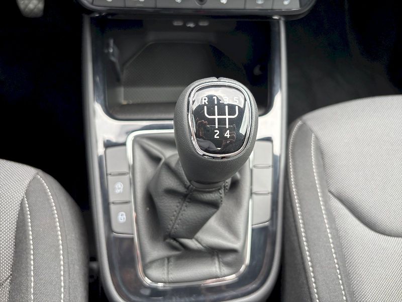 Škoda Fabia (2025) SELECTION 1.0 MP 59 kW M5F - fotka 17 z 30
