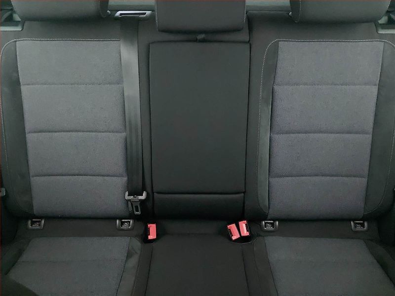 Volkswagen Golf (2011) 1.4 16V, po STK, jezdí výborně - fotka 10 z 16