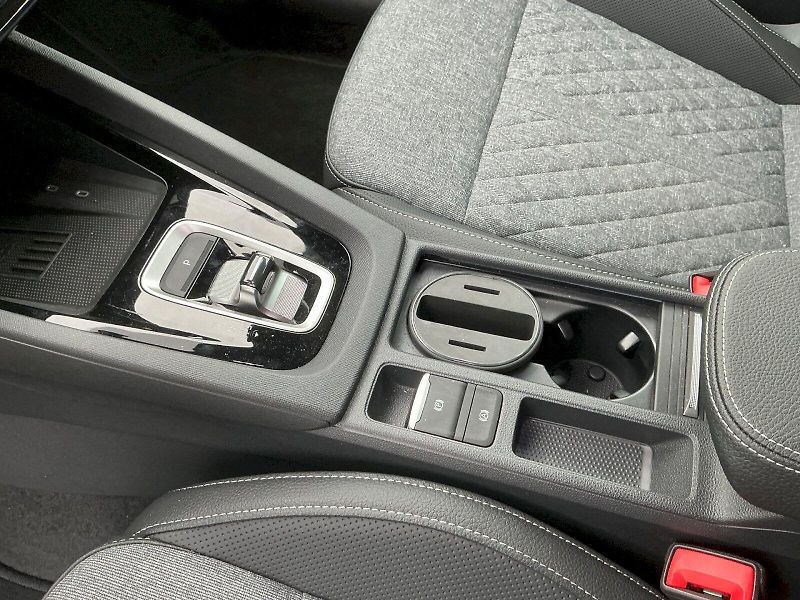 Škoda Octavia (2026) Combi 2.0 TDI DSG Sportline - fotka 36 z 38