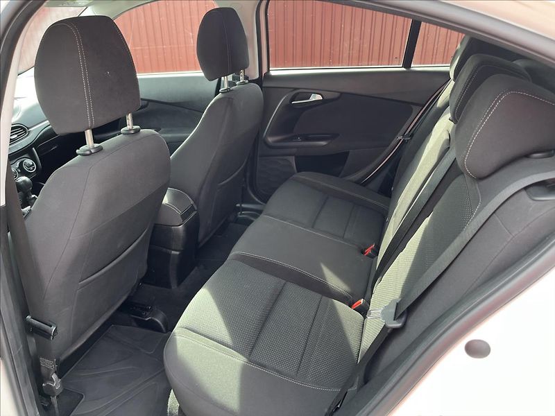 Fiat Tipo 1,6 MULTIJET ROZVODY 2xKOLA - fotka 13 z 49