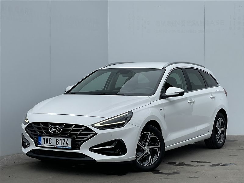 Hyundai i30 1,5 T-GDI AT7 Combi Smart PDC - fotografie inzerátu