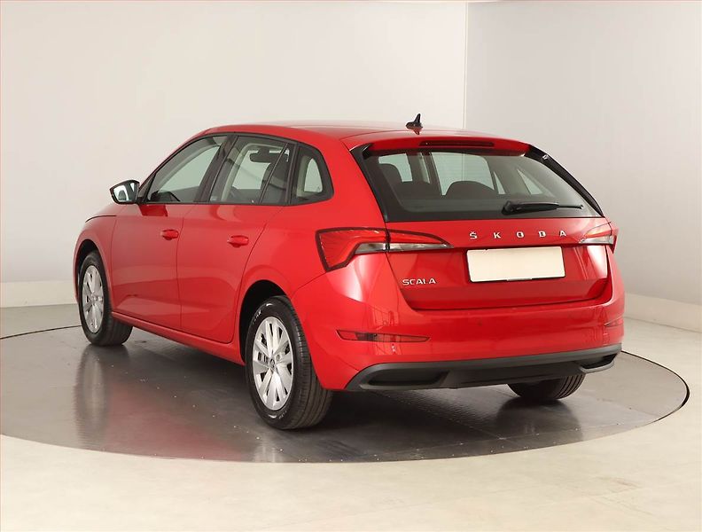 Škoda Scala (2023) Ambition 1.0 TSI, ČR,1.maj - fotka 4 z 20