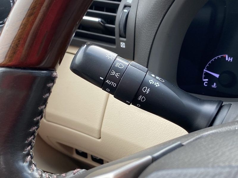 Lexus RX 450h 3.5HSD, ČR, navi, tažné, 4x4 - fotka 18 z 41