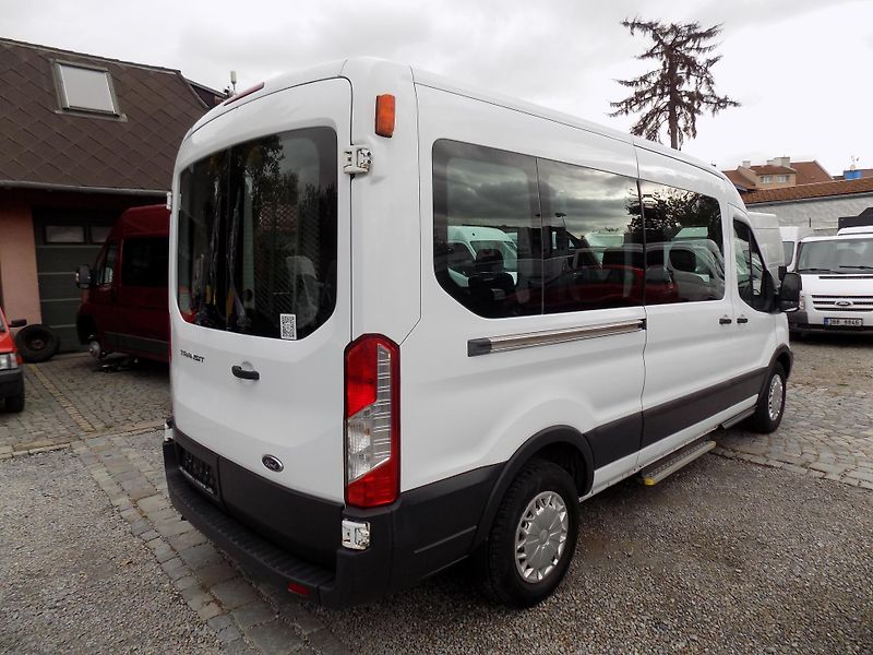 Ford Transit 2,2 TDCI LWB TREND 9 SD RAMPA - fotka 9 z 42
