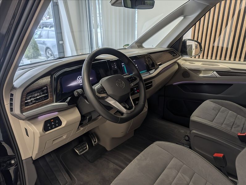Volkswagen Multivan 1,5 TSI, 130KW, 4 MOTION Long - fotka 11 z 35