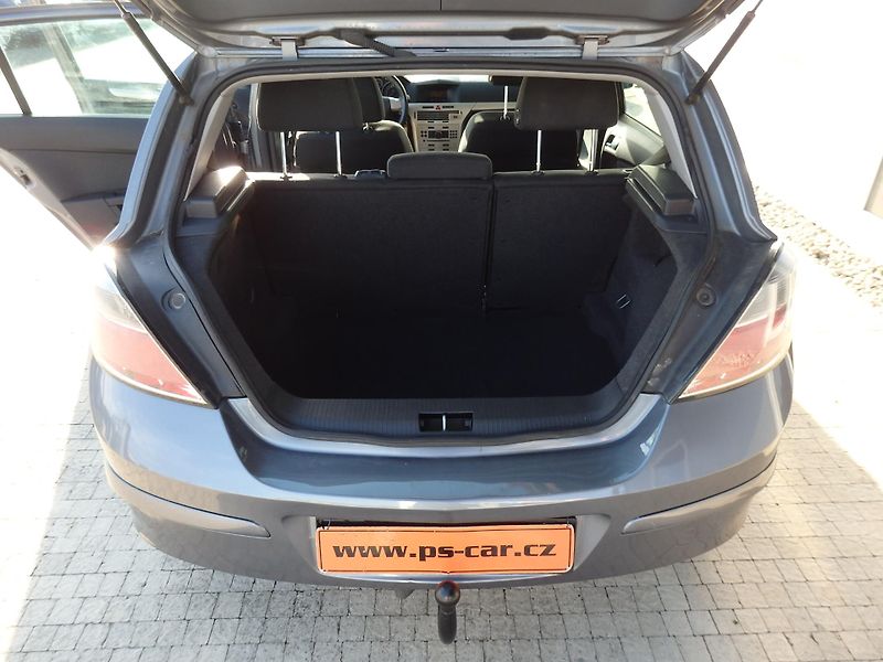 Opel Astra 1.4i 66 kW AUTOMAT, ZÁVĚS - fotka 8 z 15