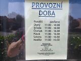 Otevřeno mají kromě pondělí každý den od 11 do 16 hodin.