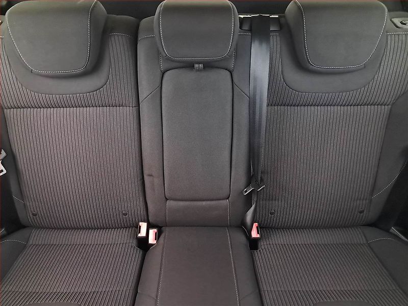 Ford Focus (2014) 1.6 TDCi, Tempomat - fotka 10 z 19