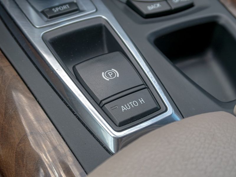 BMW X6 (2010) ČR 3.0D 225KW – PĚKNÁ - fotka 37 z 60